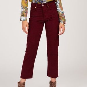 🌟HP🌟Wedgie Fit Corduroy Levi’s